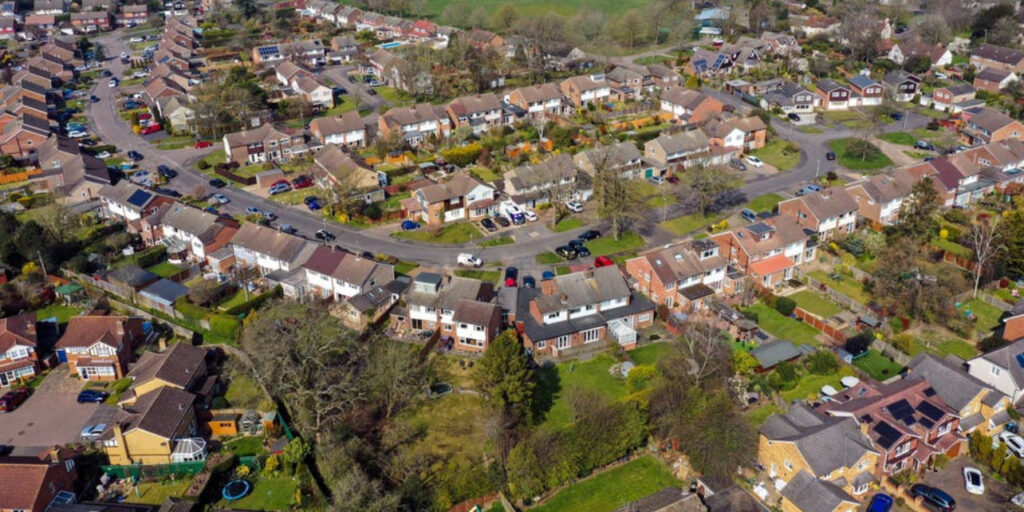 UK Housing Market Witnesses Decline in November