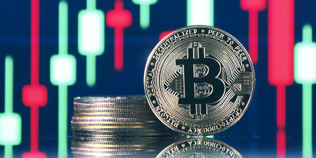 Bitcoin Plummets to Lowest Level Since November