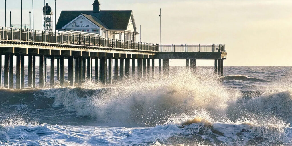 Warnings Issued as Storm Herminia Hits Southern England