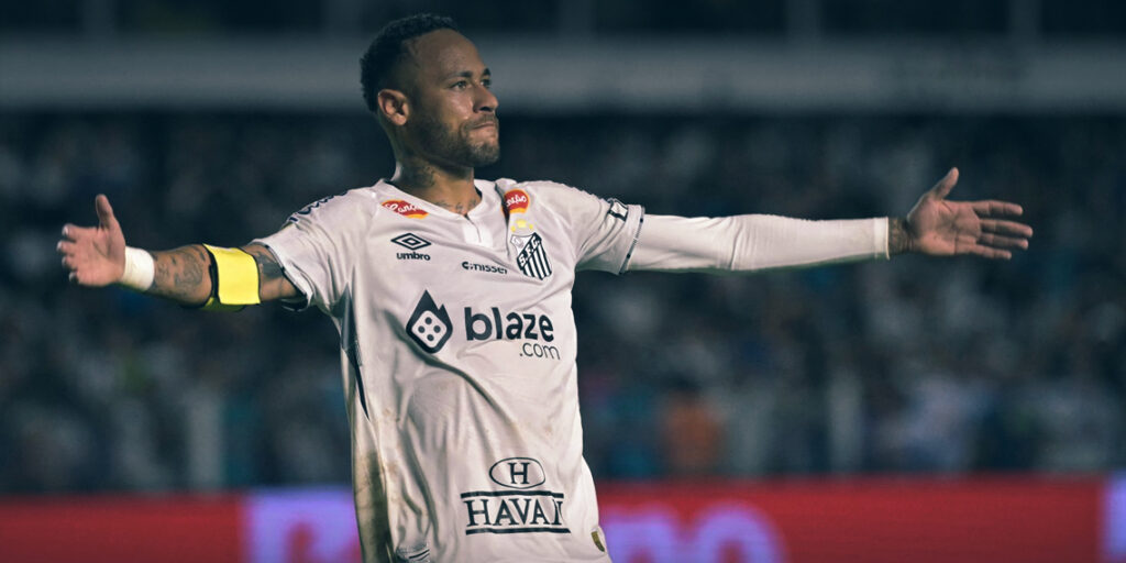 Neymar Returns to Santos After 12 Years