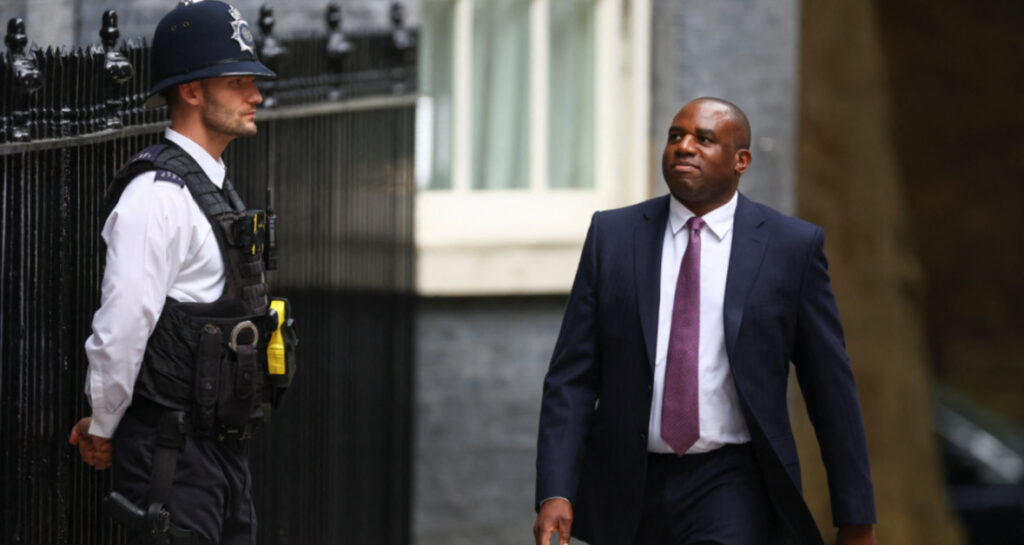 UK Foreign Secretary Backs Joint European Defence Fund