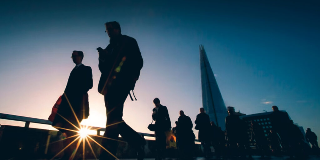 Bank of England to Consider Steady Wage Increases