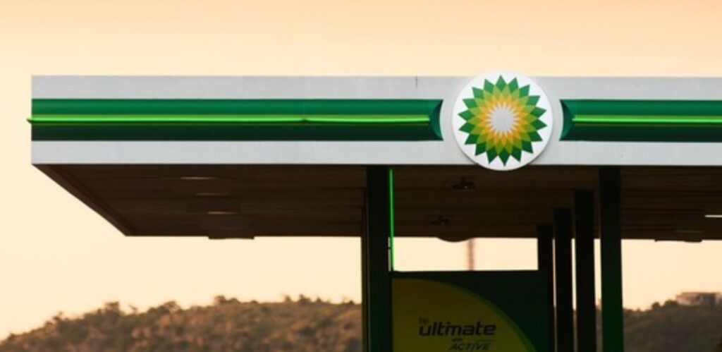BP Debt Mounts Amid Strategic Reset and Weak Energy Markets