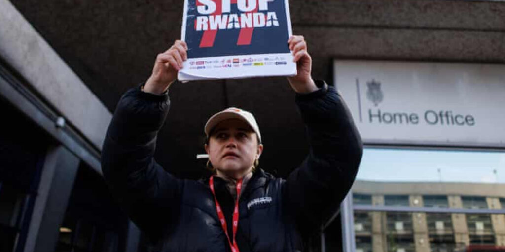 UK Ends Rwanda Deportation Plan