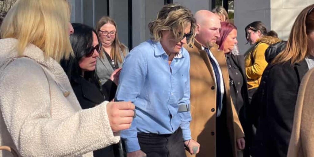 UK Court Jails Woman Over Fatal Paddleboarding Trip