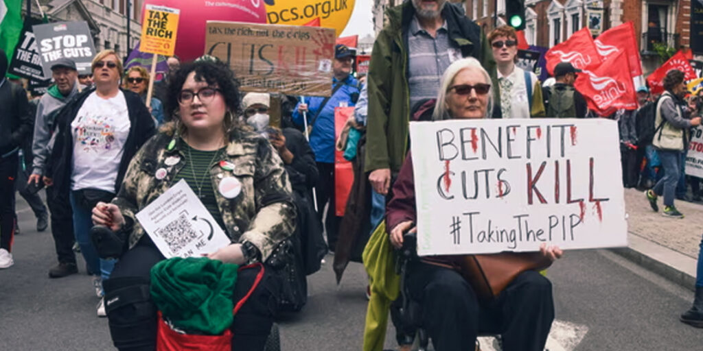 UK Government Confirms Welfare Climbdown in Deal with Rebels UK Government Confirms Welfare Climbdown in Deal with Rebels