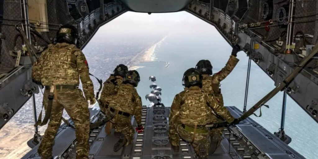UK to Join Gaza Aid Airdrops as Starmer Faces Pressure UK to Join Gaza Aid Airdrops as Starmer Faces Pressure