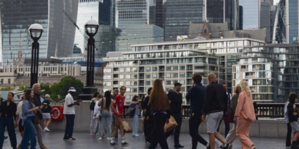 Business Distress Surges Across UK in 2025