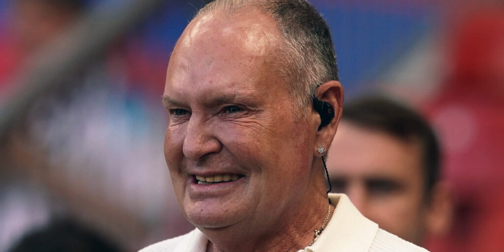 England Football Legend Paul Gascoigne in Hospital England Football Legend Paul Gascoigne in Hospital