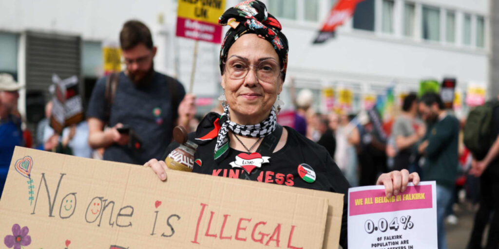 Refugee Hotel Protest Sparks Clash in Scotland Refugee Hotel Protest Sparks Clash in Scotland