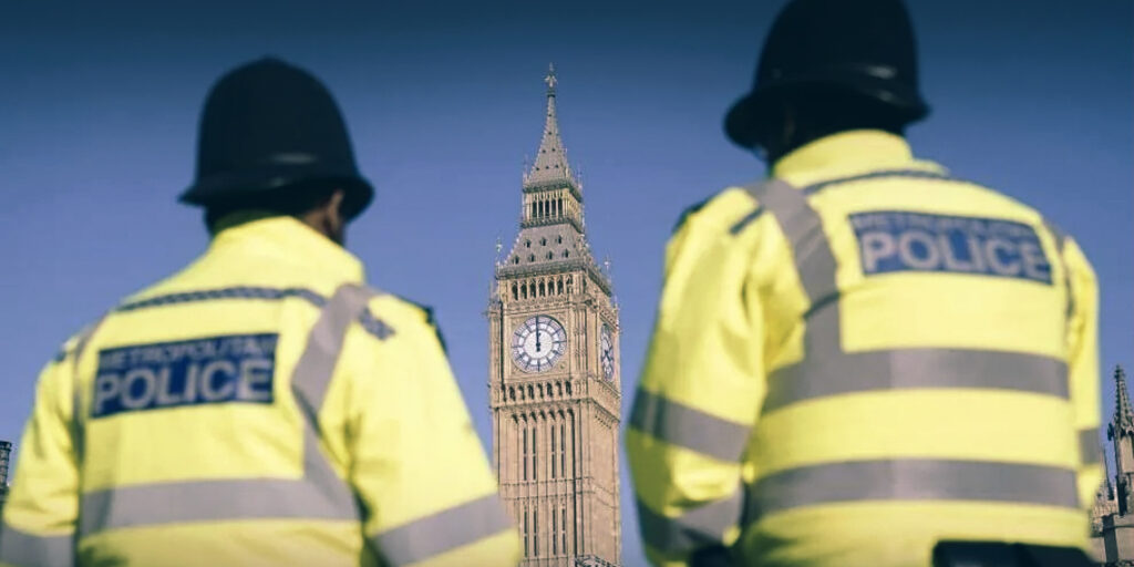 UK Police Union Rejects 4.2% Salary Rise UK Police Union Rejects 4.2% Salary Rise