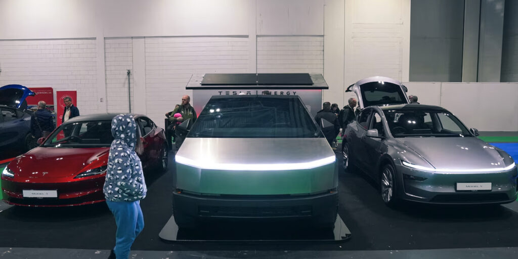 Electric Car Market Grows Despite Tesla’s Struggles Electric Car Market Grows Despite Tesla’s Struggles