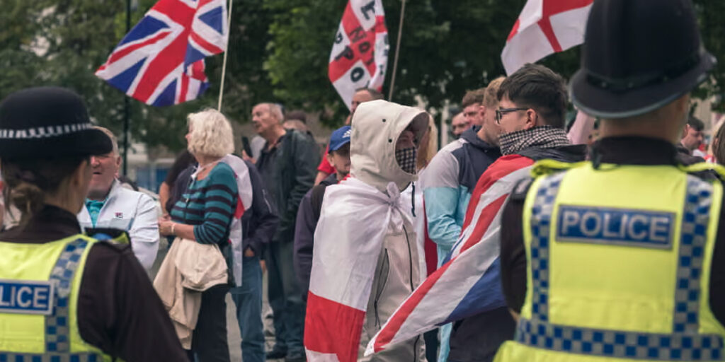 Refugee Organisations Call for Unity Amid UK Anti-Migrant Protests Refugee Organisations Call for Unity Amid UK Anti-Migrant Protests