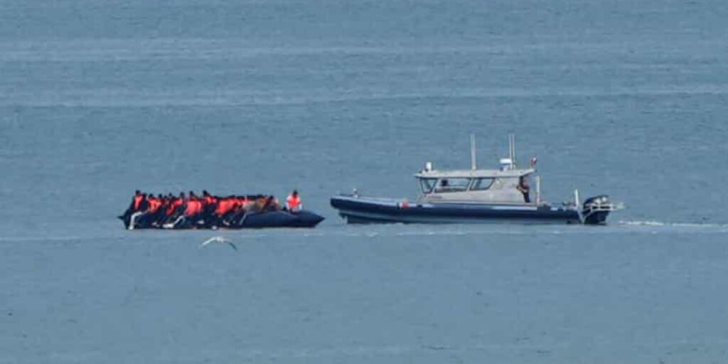 Migrant Deaths Rise in UK Channel Crisis Migrant Deaths Rise in UK Channel Crisis