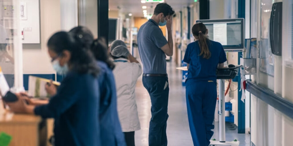 Report Warns NHS Leadership Crisis as Training Investment Falls Report Warns NHS Leadership Crisis as Training Investment Falls