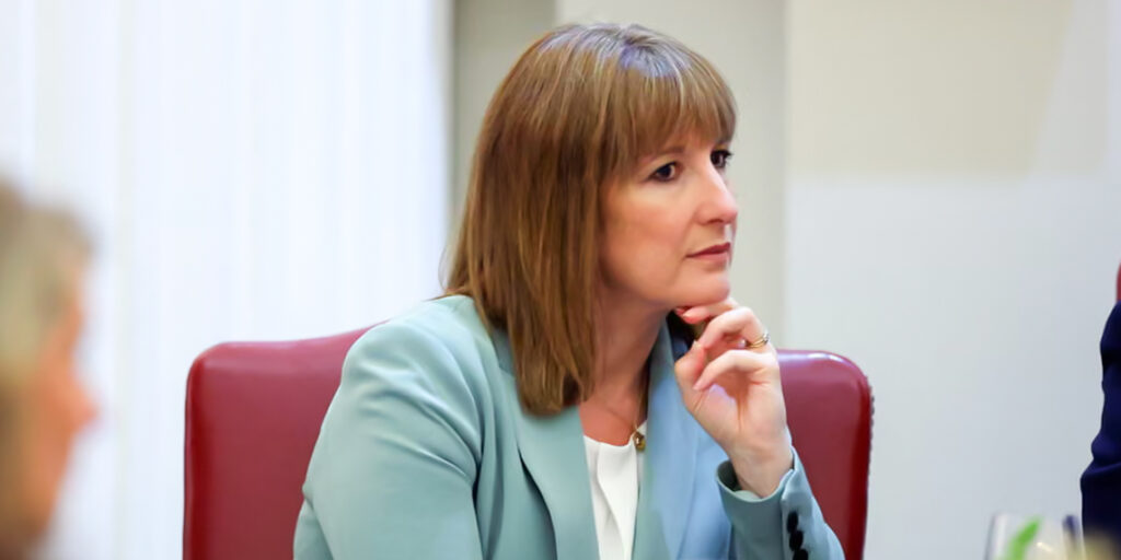 Labour MPs Urge Rachel Reeves to Scrap Council Tax Labour MPs Urge Rachel Reeves to Scrap Council Tax