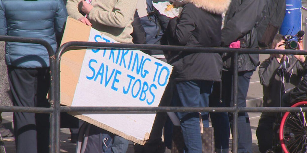 Dundee University Faces New Staff Strikes Dundee University Faces New Staff Strikes