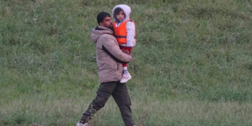 UK Asylum Crackdown Targets Families UK Asylum Crackdown Targets Families