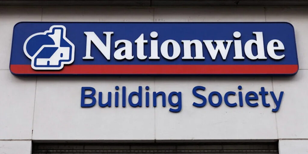 Nationwide Issues Scam Warning to UK Christmas Shoppers