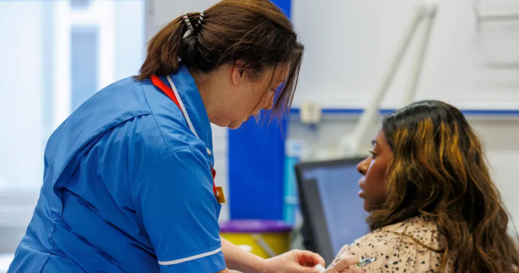 UK Rolls out Extra NHS Flu Clinics as Hospital Cases Surge