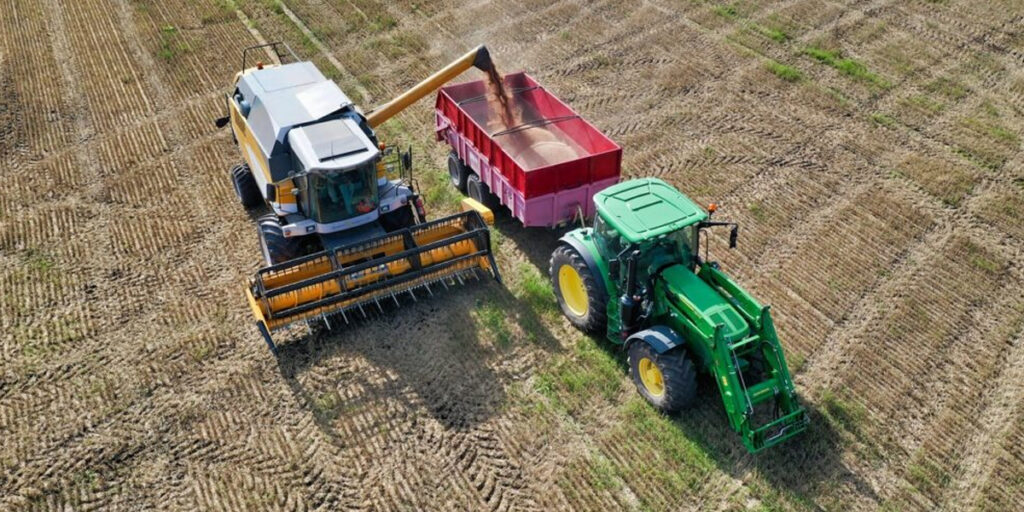 UK Farmers Face £800m Loss as Harvests Plunge