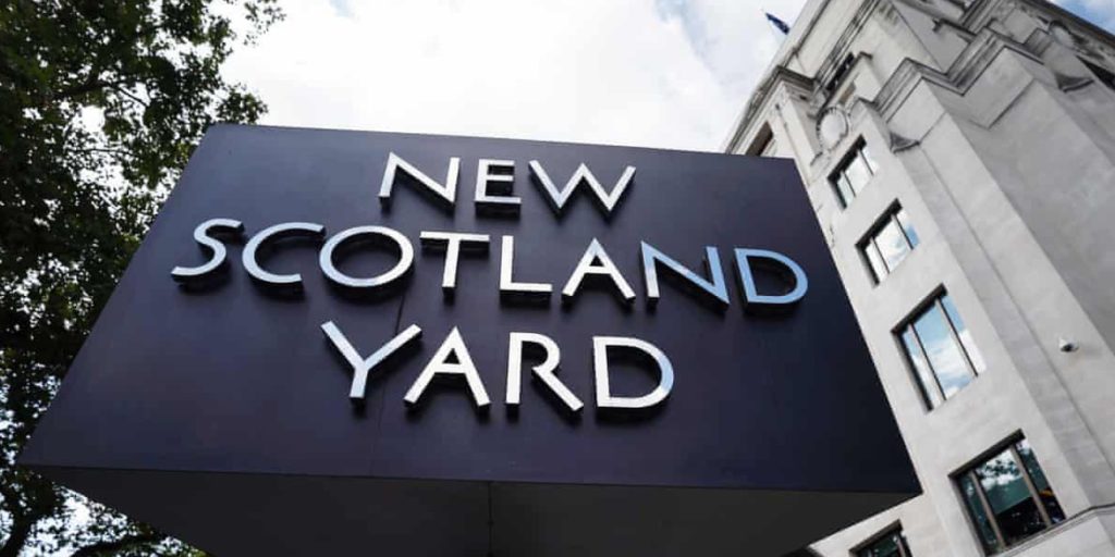 UK Police Arrest 4 in Iranian Spy Investigation UK Police Arrest 4 in Iranian Spy Investigation