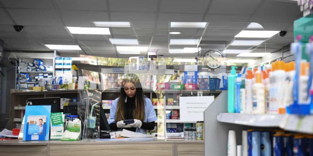 Weekend Pharmacy Hours Cut Across England Weekend Pharmacy Hours Cut Across England