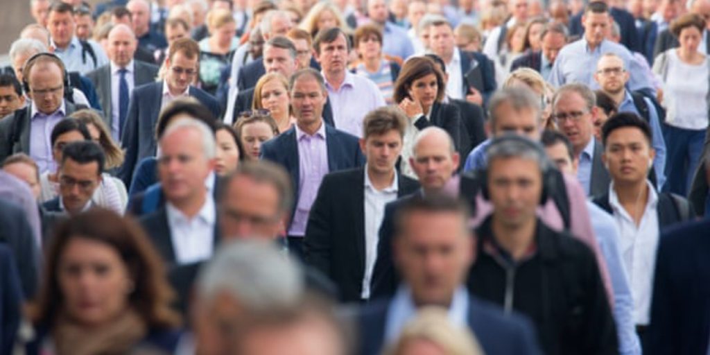 UK Wage Growth Hits 5-Year Low