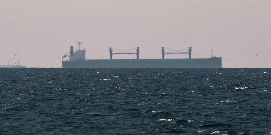 London Insurers Launch $1bn War Cover to Safeguard Hormuz Shipping London Insurers Launch $1bn War Cover to Safeguard Hormuz Shipping