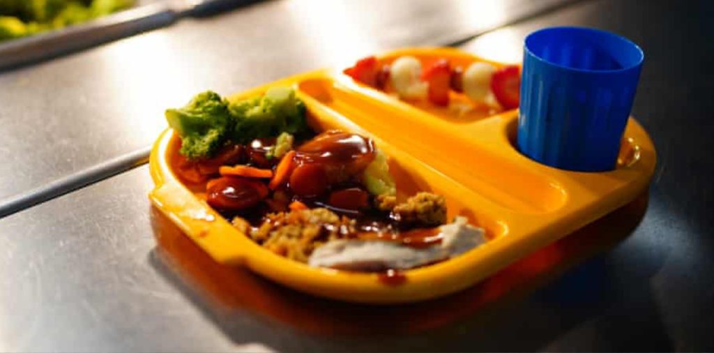 Pupils Reject New School Food Standards Pupils Reject New School Food Standards