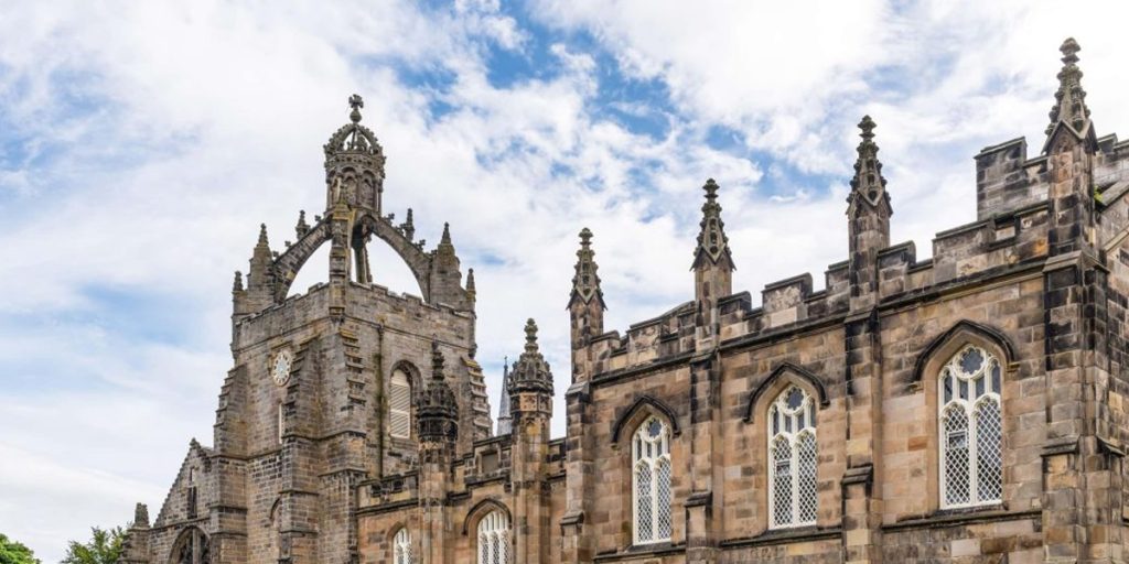 Aberdeen Lecturers Strike Over Job Security Aberdeen Lecturers Strike Over Job Security