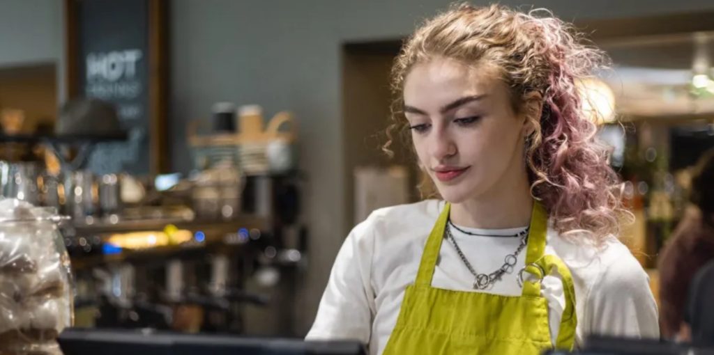 Greens Propose £15 Minimum Wage Across UK