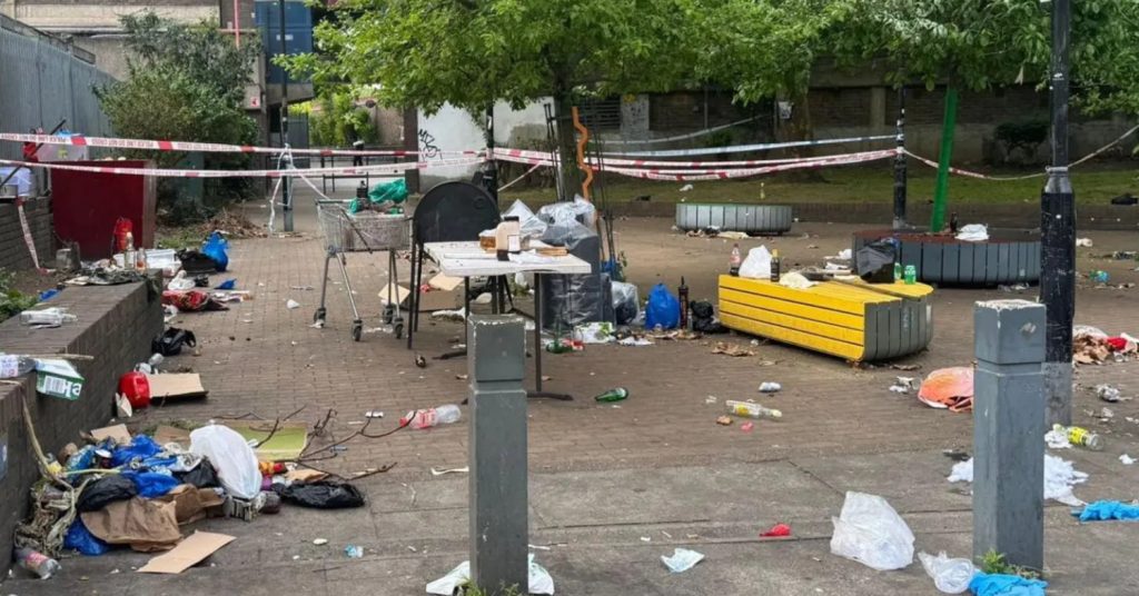 Police Probe Link Between Brixton Shooting & Stabbing Police Probe Link Between Brixton Shooting & Stabbing