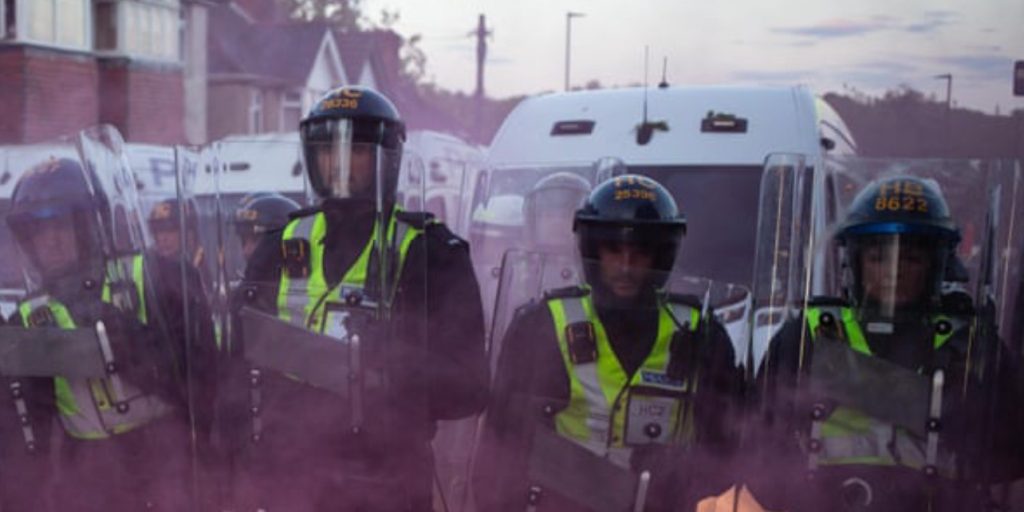 Police Charge 6 More After Southampton Unrest Police Charge 6 More After Southampton Unrest