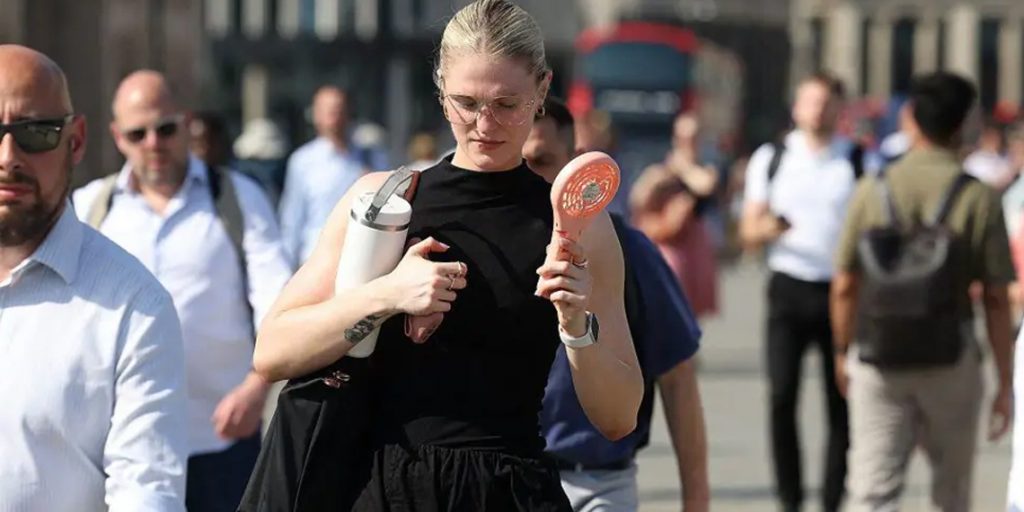 UK Faces Third Heatwave with 30C Temperatures Forecast UK Faces Third Heatwave with 30C Temperatures Forecast