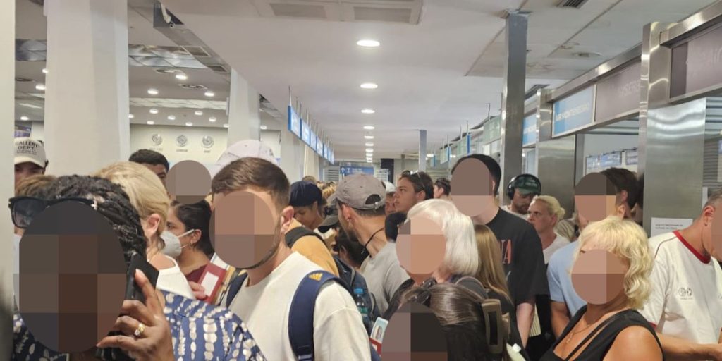 EasyJet Passengers Stranded in 24-Hour Airport Chaos EasyJet Passengers Stranded in 24-Hour Airport Chaos