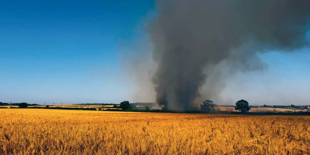 UK Wildfires Spread Amid Heatwave