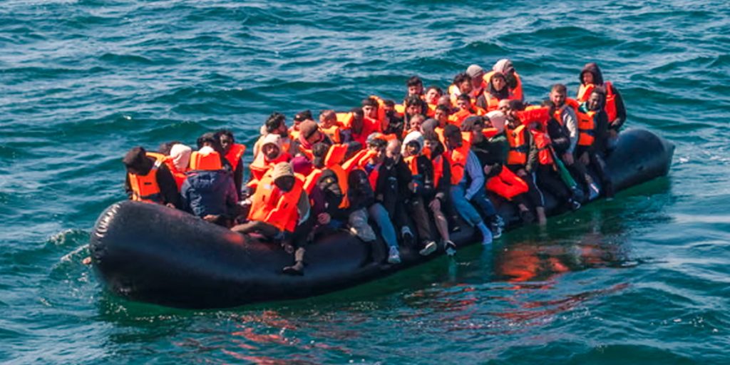 UK Refugee Family Reunions Suspended for Over 16,000 People UK Refugee Family Reunions Suspended for Over 16,000 People